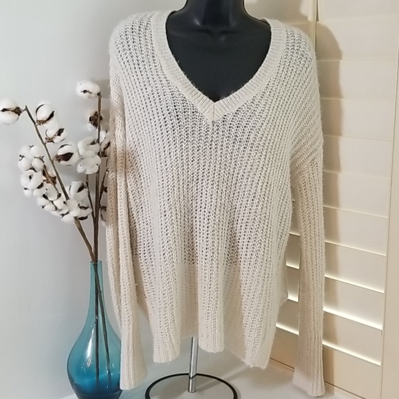 Aeropostale Sweaters - Aeropostale Knit Sweater Cream & Metallic Sm